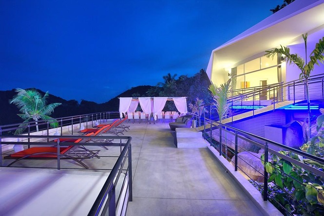 Ngắm khu biệt thự 'chênh vênh' bên vách đá nhìn ra biển tuyệt đẹp - ảnh 8