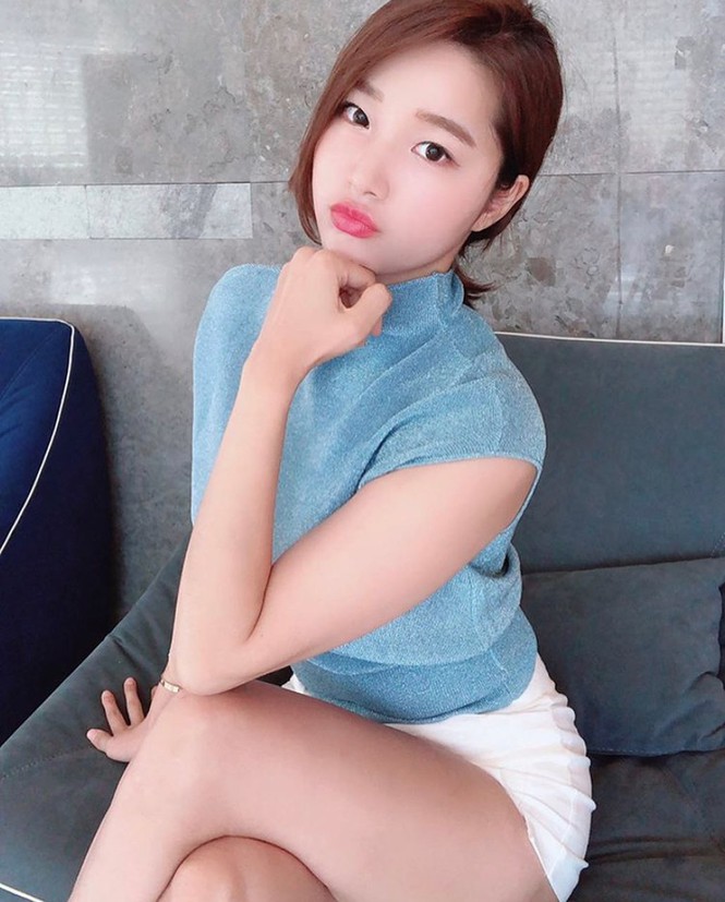 Đường cong gây chao đảo của ‘Hoa hậu siêu vòng ba’ Trung Quốc - ảnh 2