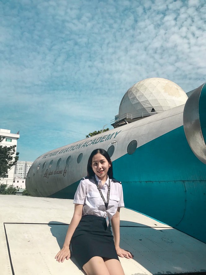 Nhan sắc trong veo của nữ sinh Học viện Hàng không dự thi Hoa hậu Việt Nam 2020 - ảnh 2