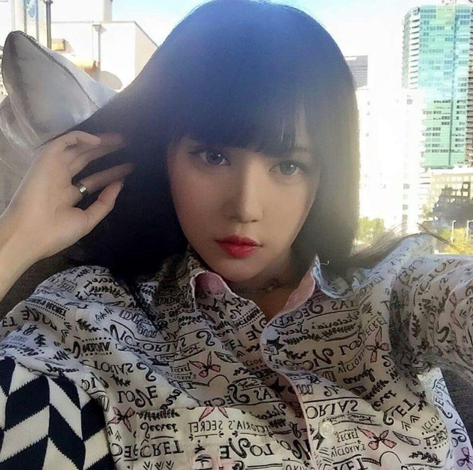 Ngỡ ngàng mặt mộc của 'búp bê sống' Kina She với vẻ đẹp siêu thực - ảnh 6