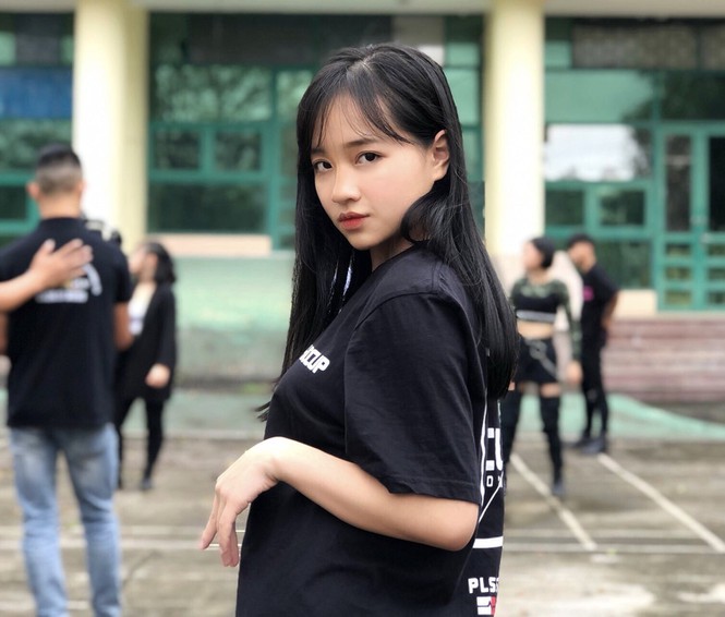 Nữ sinh ngành Luật đam mê ca hát, quyết tâm giảm 10kg để không bị body shaming - ảnh 3