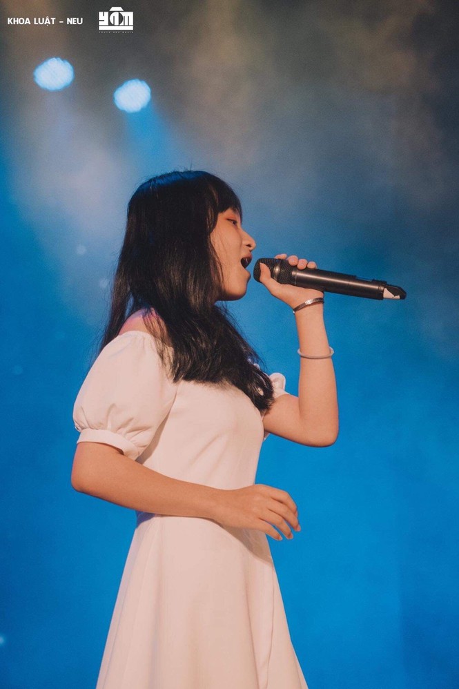 Nữ sinh ngành Luật đam mê ca hát, quyết tâm giảm 10kg để không bị body shaming - ảnh 4