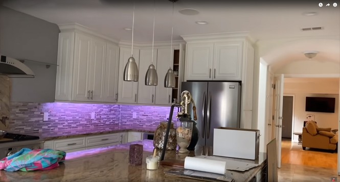 'Lóa mắt' với ngôi nhà gần biển mới mua của MC Nguyễn Cao Kỳ Duyên - ảnh 2