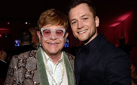 Danh ca Elton John: Đời tôi nhiều cảnh ma túy, tình dục hơn trong phim