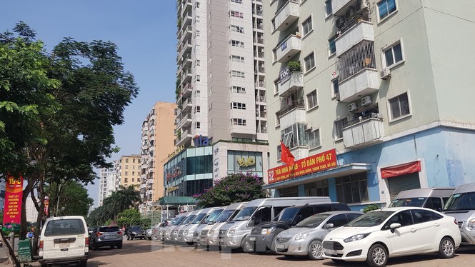 Cận cảnh khu đất công làm bãi xe 'biến hình' thành cao ốc ở Hà Nội - ảnh 13