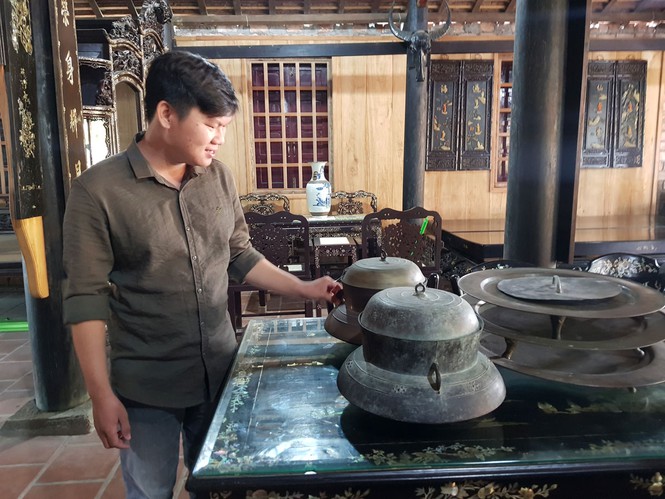 Chiêm ngưỡng chiếc giường cổ có giá bạc tỷ ở Đồng Tháp - ảnh 9