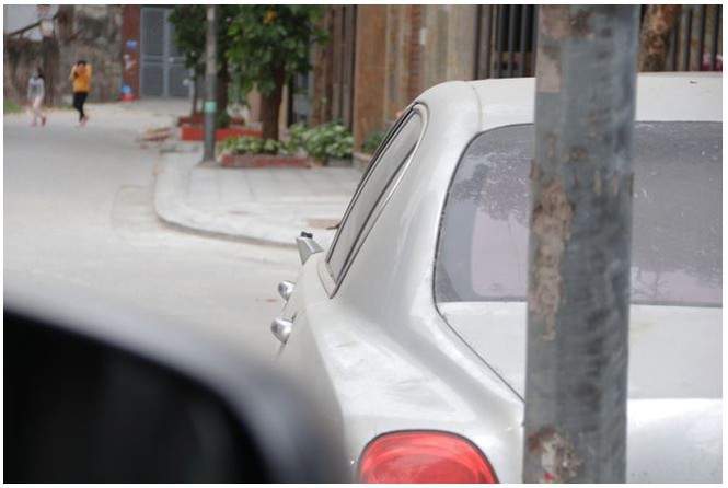 Bí ẩn chủ nhân những siêu xe bị lãng quên nhiều năm trên vỉa hè Hà Nội - ảnh 13