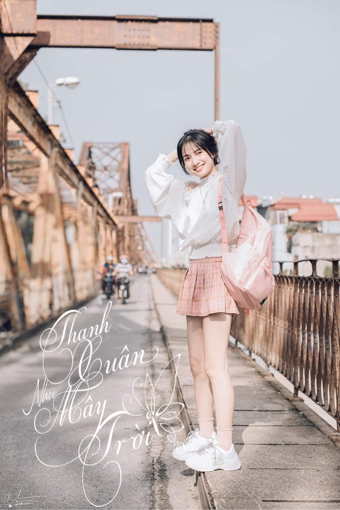 Vẻ đẹp trong veo tựa ‘nàng thơ’ của nữ sinh trường Cao đẳng Sư phạm Trung ương - ảnh 4