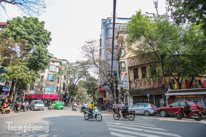 Những tuyến phố đắt đỏ có giá đất cả tỷ đồng/m2 ở Hà Nội - ảnh 8
