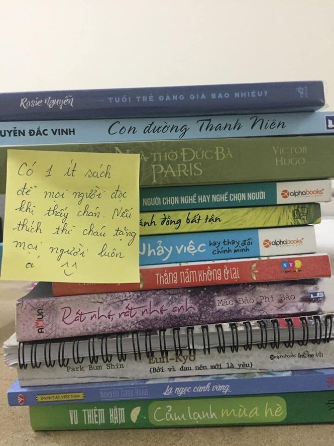 Lời nhắn của nữ sinh thức đến 2h giờ sáng dọn phòng cho người cách ly - ảnh 3