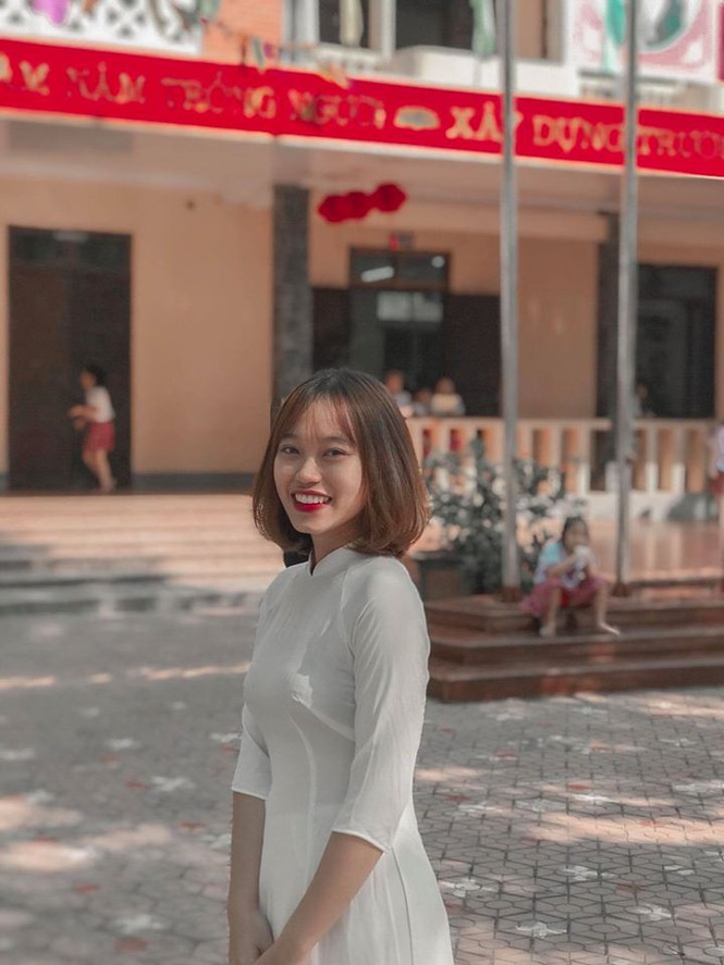 Lời nhắn của nữ sinh thức đến 2h giờ sáng dọn phòng cho người cách ly - ảnh 9