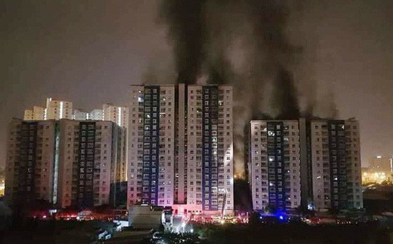 Sau hoa hoan nam ngoai, chung cu Carina lai lien tuc bao chay khien cu dan hoang mang