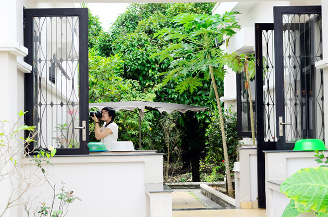 Biet thu vuon xanh muot mat cua