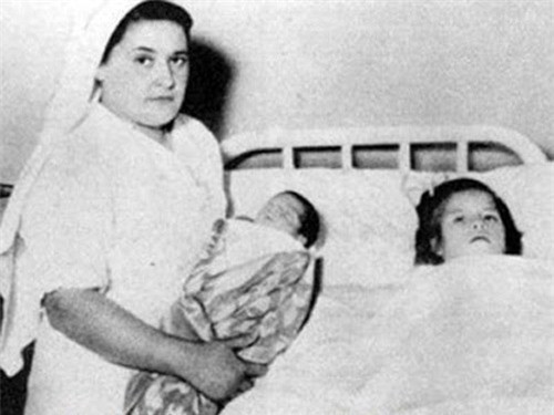 10 ky luc mang thai khien ca the gioi