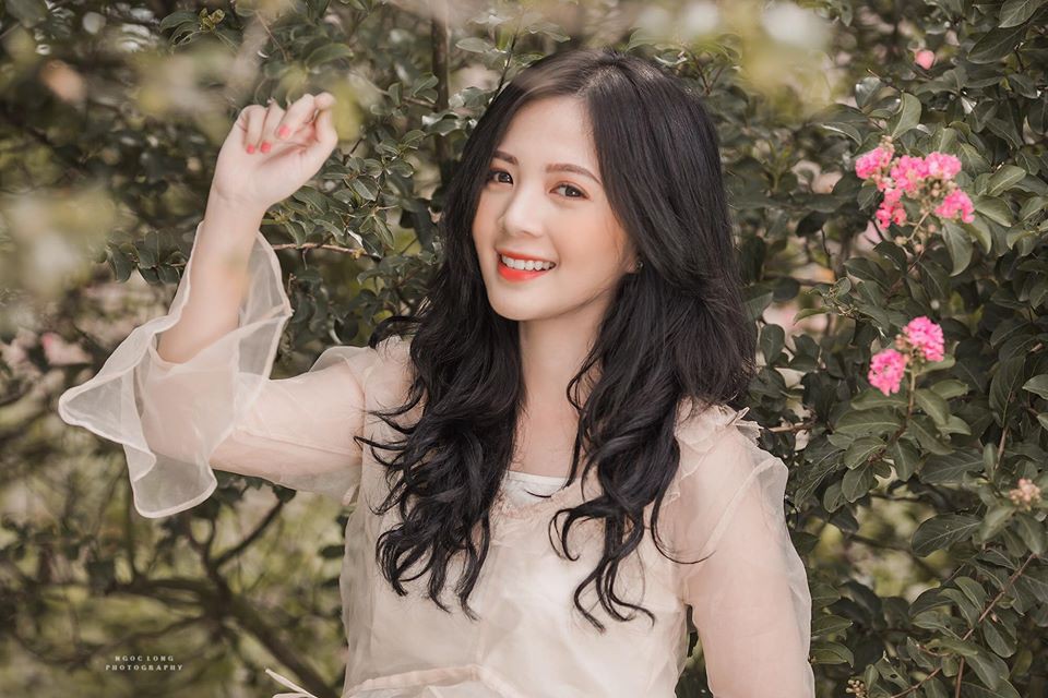 Hot girl Ha thanh trong “Nhung ngay khong quen” an mac nu tinh-Hinh-10