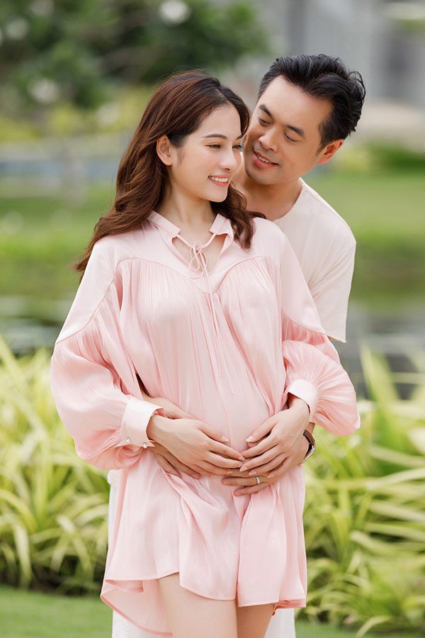 Thoi trang sang chanh cua nhung ba bau showbiz Viet mang thai doi-Hinh-9