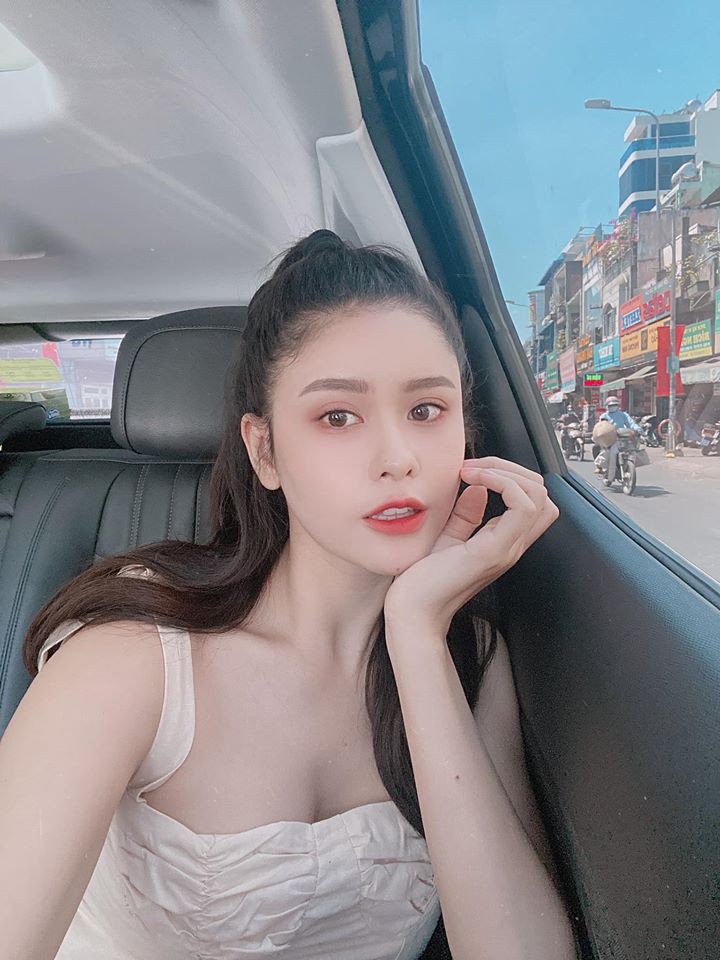 Khong ngo Truong Quynh Anh ngay cang an mac sexy vo cung-Hinh-4