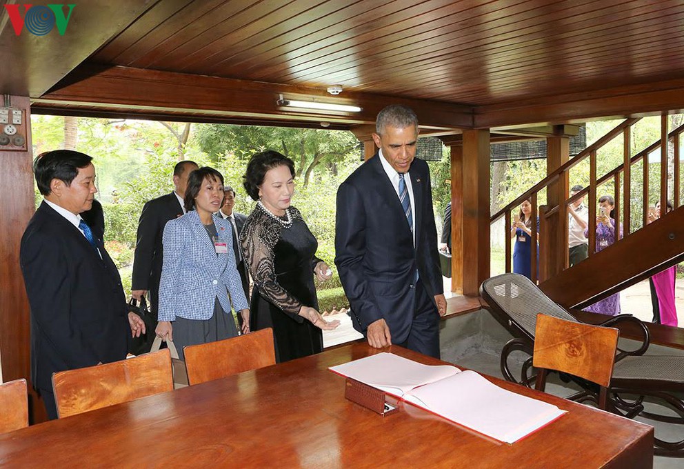Shop TIN 24/5: Tổng thống Obama ngày thứ nhất ở Hà Nội - ảnh 4