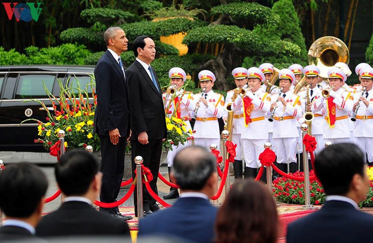 Shop TIN 24/5: Tổng thống Obama ngày thứ nhất ở Hà Nội - ảnh 1