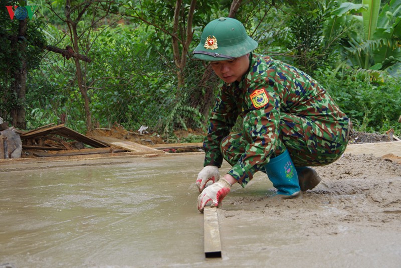 nhung mai am nghia tinh noi bien gioi muong te hinh 13