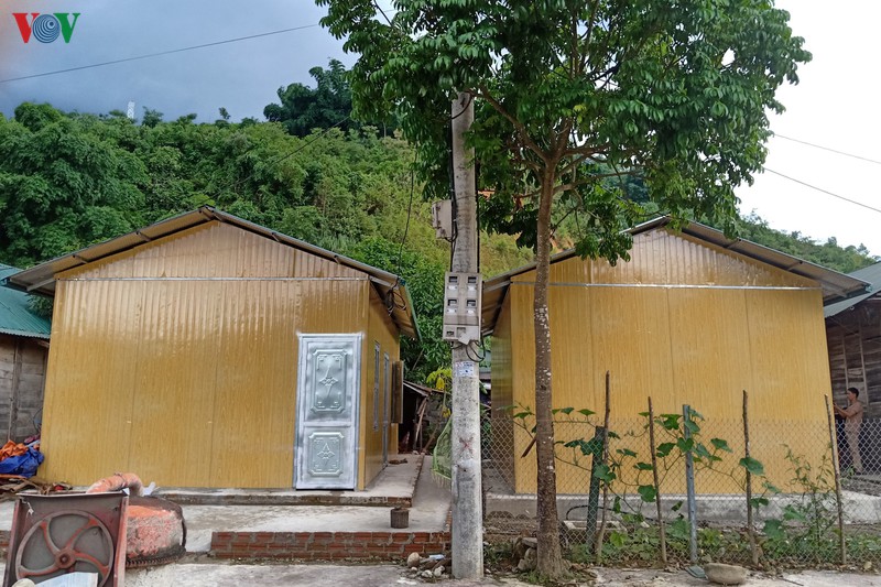 nhung mai am nghia tinh noi bien gioi muong te hinh 18