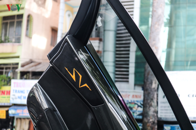 sieu xe trieu do lamborghini murcielago sv tai xuat duong pho sai gon hinh 11