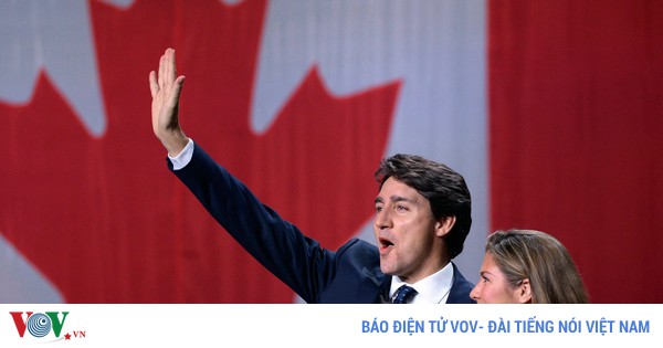 Nghe VietNamNet: Thủ tướng Nguyễn Xuân Phúc gửi điện mừng tới Thủ tướng Canada