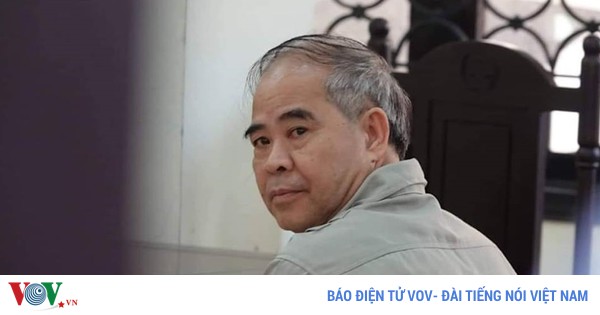 Nghe VietNamNet: Xét xử cựu hiệu trưởng dâm ô hàng loạt nam sinh ở Phú Thọ