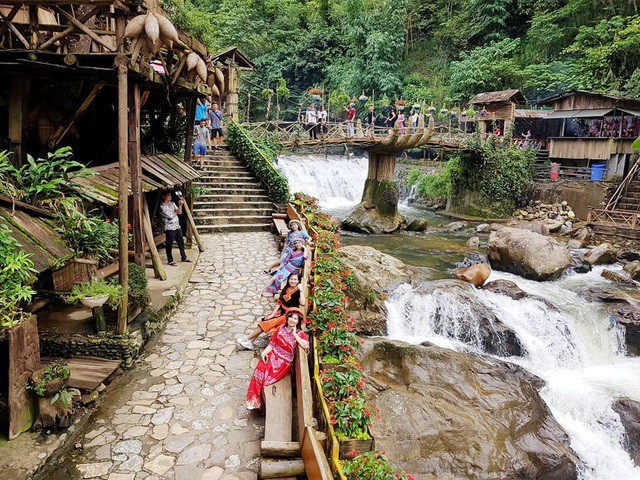 ban lang moc mac nho xinh o sa pa khien ai cung muon ghe tham hinh 15