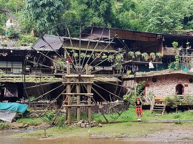 ban lang moc mac nho xinh o sa pa khien ai cung muon ghe tham hinh 16