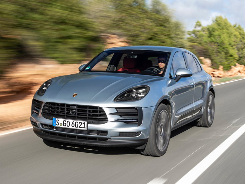 top 10 mau xe it mat gia nhat sau 1 nam su dung hinh 1