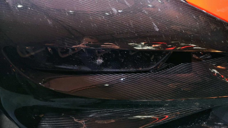 bugatti mang chiron super sport 300+ bui ban, con trung di trien lam hinh 8