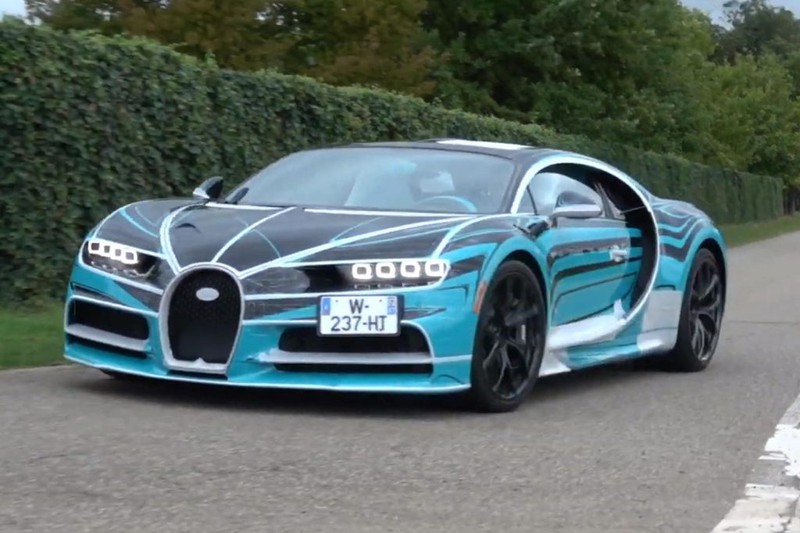 sieu xe trieu do bugatti chiron sport zebra bi bat gap khi dang thu nghiem hinh 2