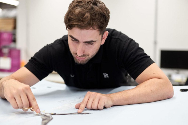 kham pha rolls-royce wraith voi noi that bau troi doc dao hinh 4