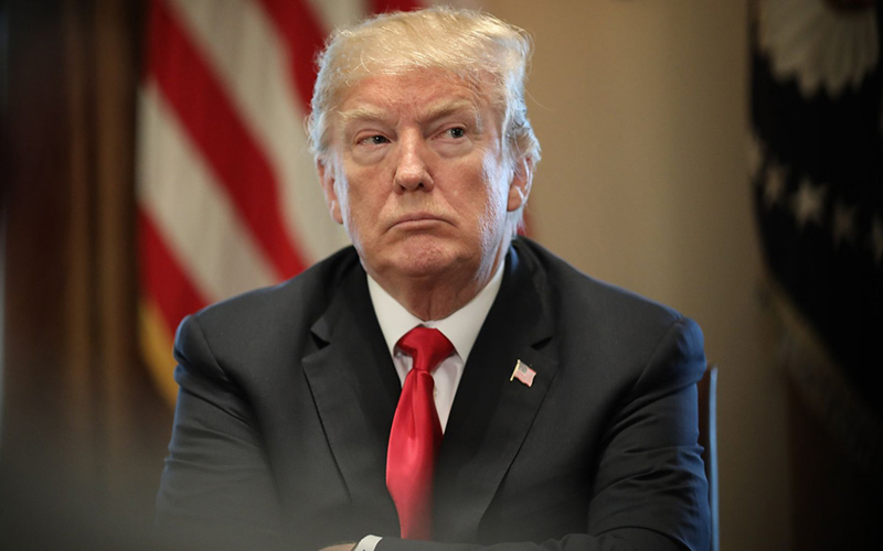 tong thong trump dang