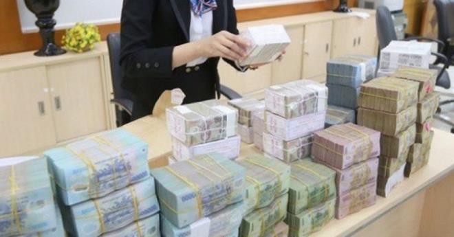 nhieu ngan hang tiep tuc giam lai suat huy dong hinh 1