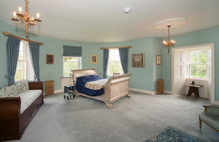 lau dai mau hong dep nhu co tich o vung cao nguyen scotland hinh 5