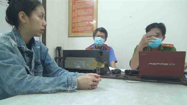 The case of an 8-year-old girl who was abused leading to death in Ho Chi Minh City: Prosecuting her biological father and step-aunt for many crimes