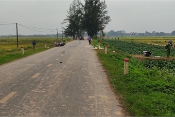 Tai nạn giao thông kinh hoàng ở Phú Thọ, 5 người tử vong