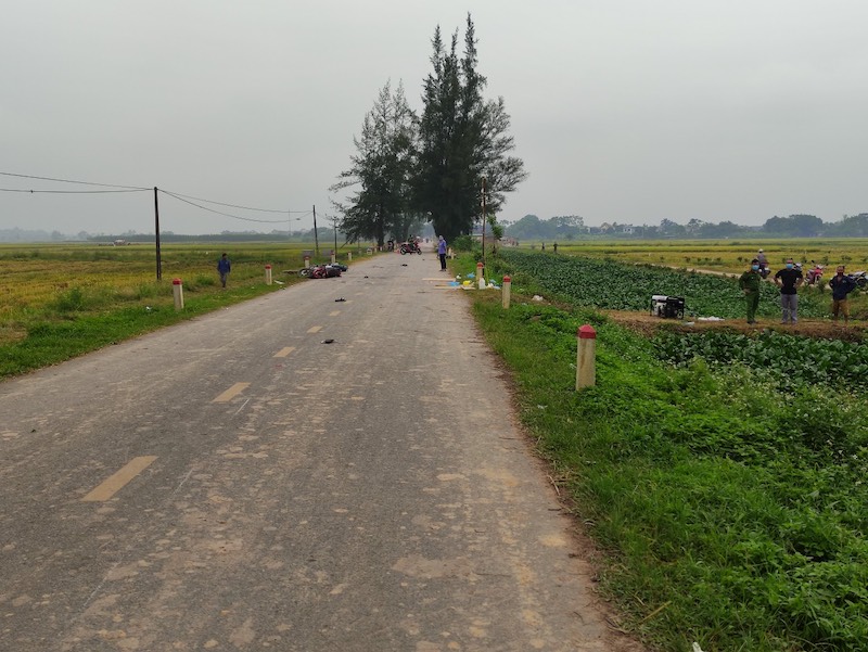 5 người tử vong trong vụ tai nạn giao thông nghiêm trọng tại Phú Thọ -0