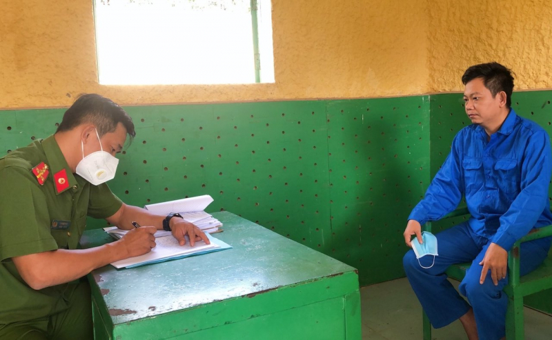 Nhân viên ngân hàng chiếm đoạt gần 50 tỷ đồng -0