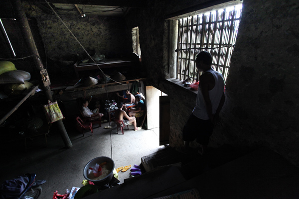 kiến trúc nhà sàn đá, thác Bản Giốc, Cao Bằng, xây dựng, đá tự nhiên, nhà sàn, dân tộc