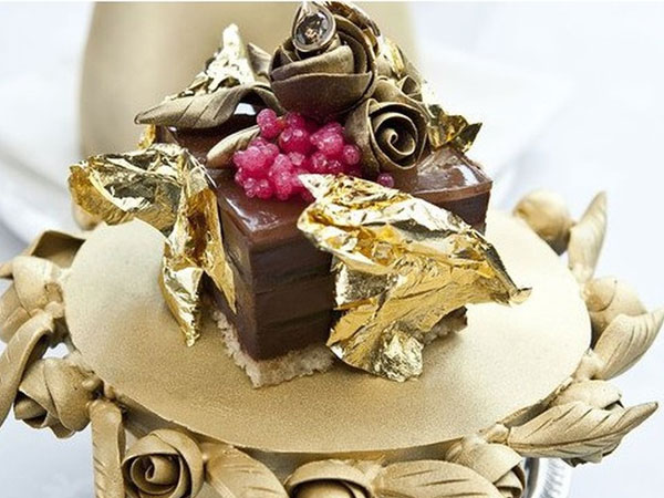 Bốn món ăn siêu đắt dịp năm mới... có tiền cũng chưa chắc được ăn