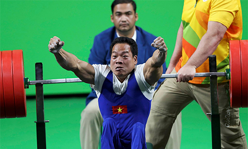 Đô cử Việt Nam đoạt HC vàng Paralympic 2016, phá kỷ lục thế giới - ảnh 2