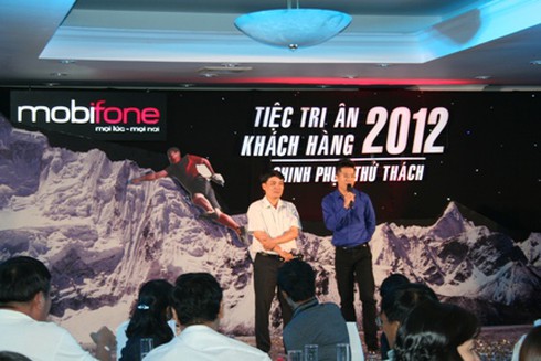 Mobifone Bình Dương tri ân khách hàng thân thiết - ảnh 2