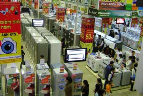 Buôn hàng điện máy lo ngay ngáy vì tồn kho - ảnh 1