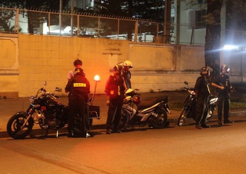 Mạnh tay trấn áp tội phạm cuối năm - ảnh 1