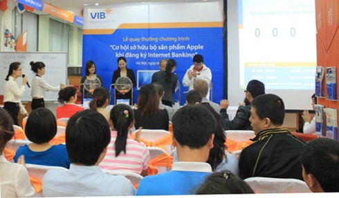 3 khách hàng trúng thưởng sản phẩm Apple khi đăng ký VIB Internet Banking - ảnh 1
