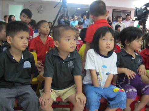 Bà mẹ 300 con và bức di chúc nghẹn ngào - ảnh 4