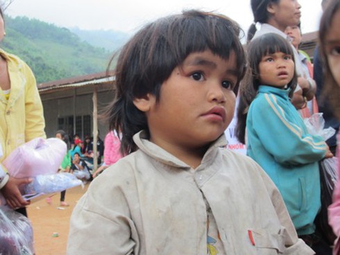 Ám ảnh những nụ cười trẻ thơ nơi vùng cao Tây Nguyên - ảnh 18